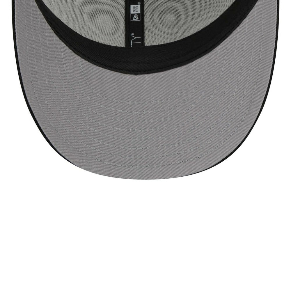 Chicago White Sox Circle Trucker Low Profile 9FIFTY Snapback Hat Black