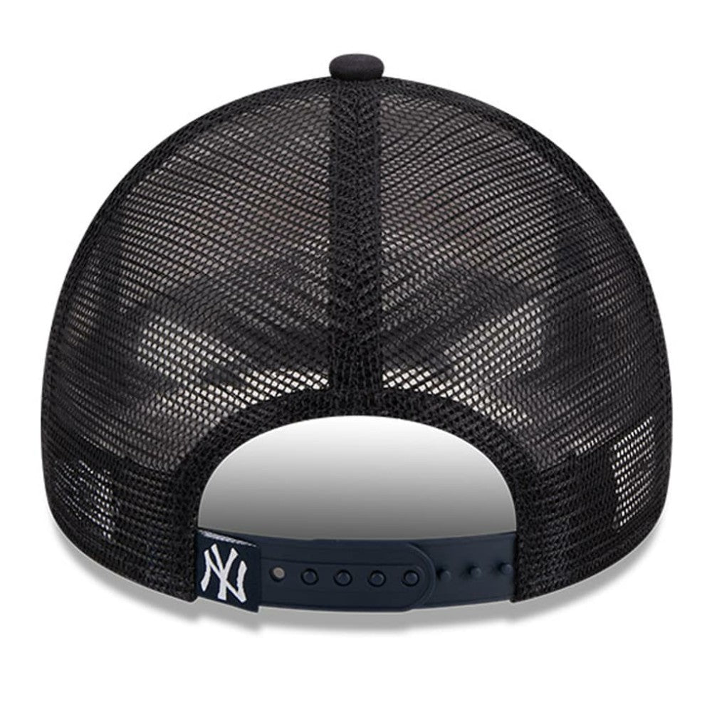 New York Yankees Stacked A-Frame Trucker 9FORTY Adjustable Hat White/Navy