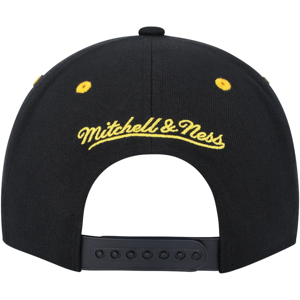 Boston Bruins Mitchell & Ness LOFI Pro Snapback Hat - Black Hats