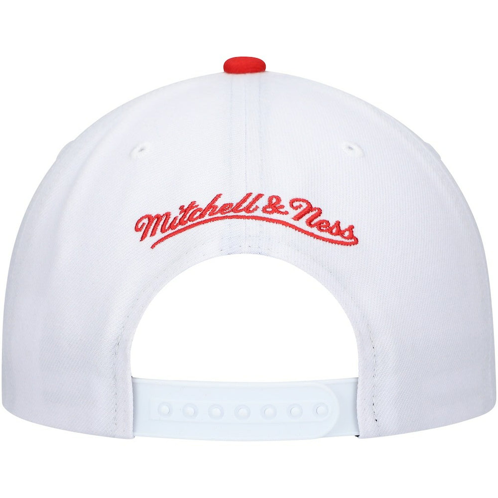 Chicago Bulls Hardwood Classics Core 2-Tone 2.0 Pro Snapback Hat - White/Red on sale