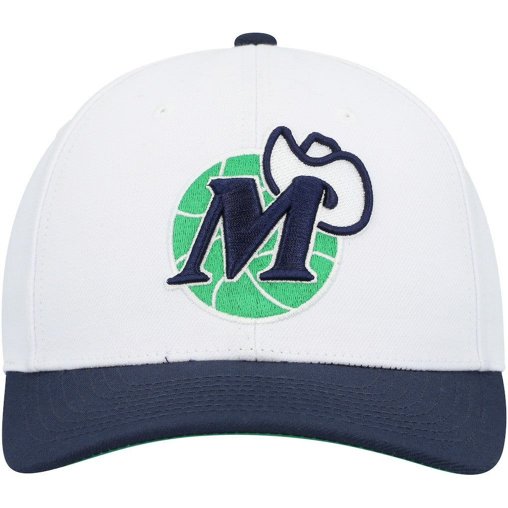 Dallas Mavericks Hardwood Classics Core 2-Tone 2.0 Pro Snapback Hat sale - White/Navy for sale