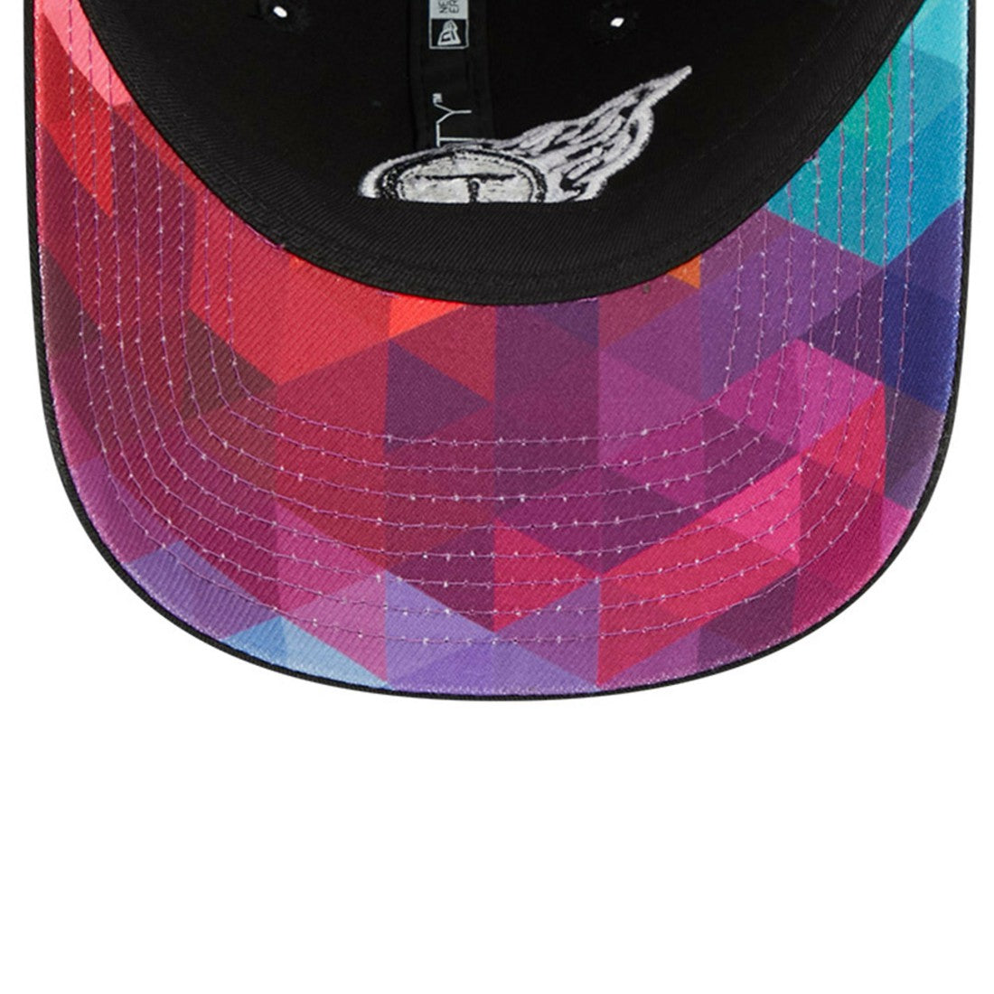 Tennessee Titans New Era Women's 2023 NFL Crucial Catch 9TWENTY Adjustable Hat - Black on sale