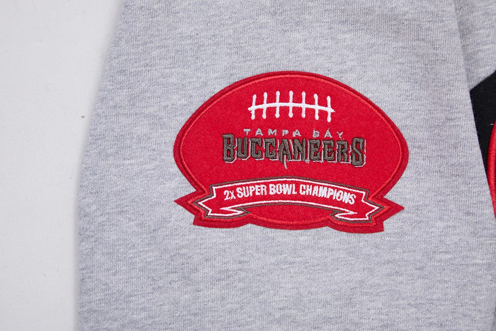 Tampa Bay Buccaneers Pro Standard Crest Emblem Pullover Sweatshirt - Heather Gray for sale