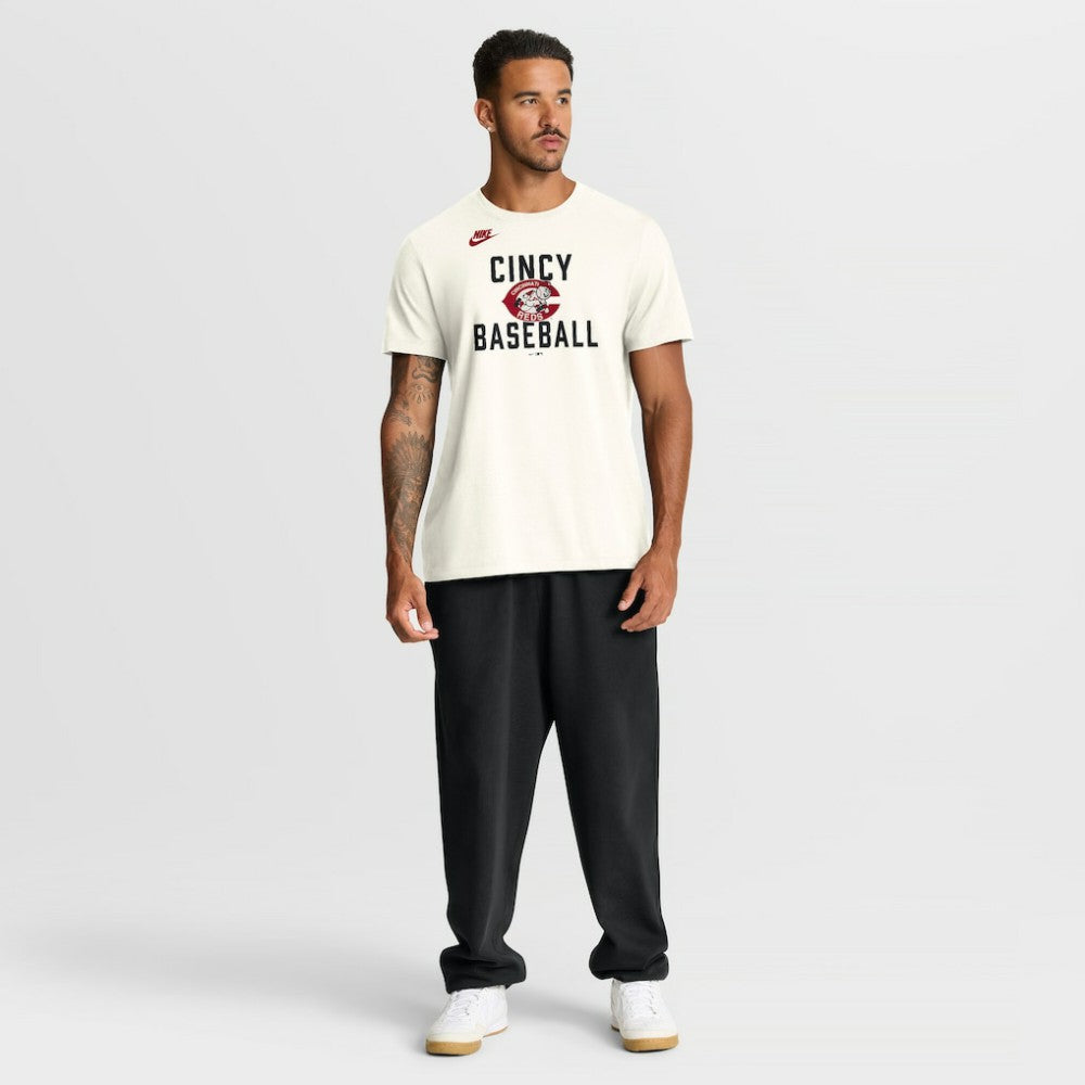 Cincinnati Reds Cooperstown Collection ‘70s Inspired T-Shirt Cream