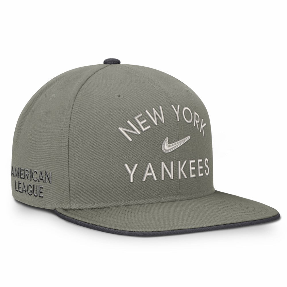 New York Yankees Pro Dri-FIT Snapback Hat Olive