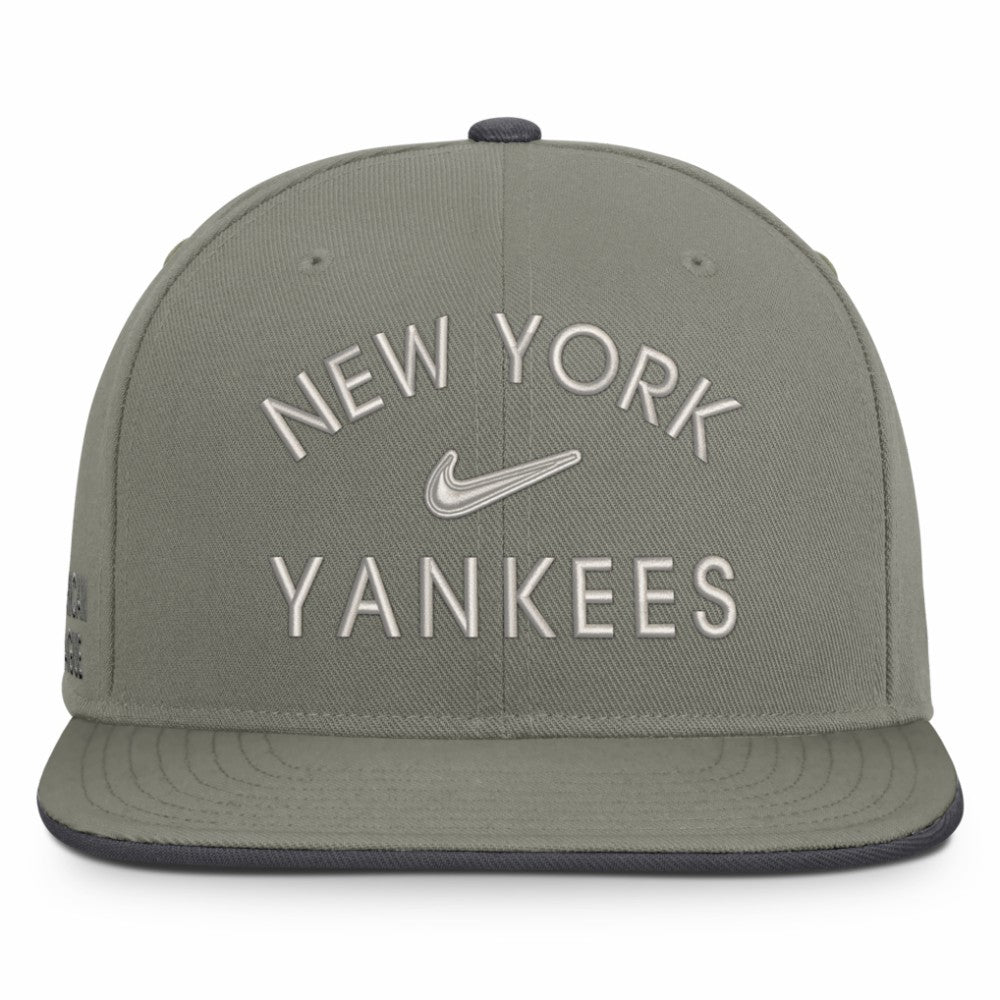 New York Yankees Pro Dri-FIT Snapback Hat Olive