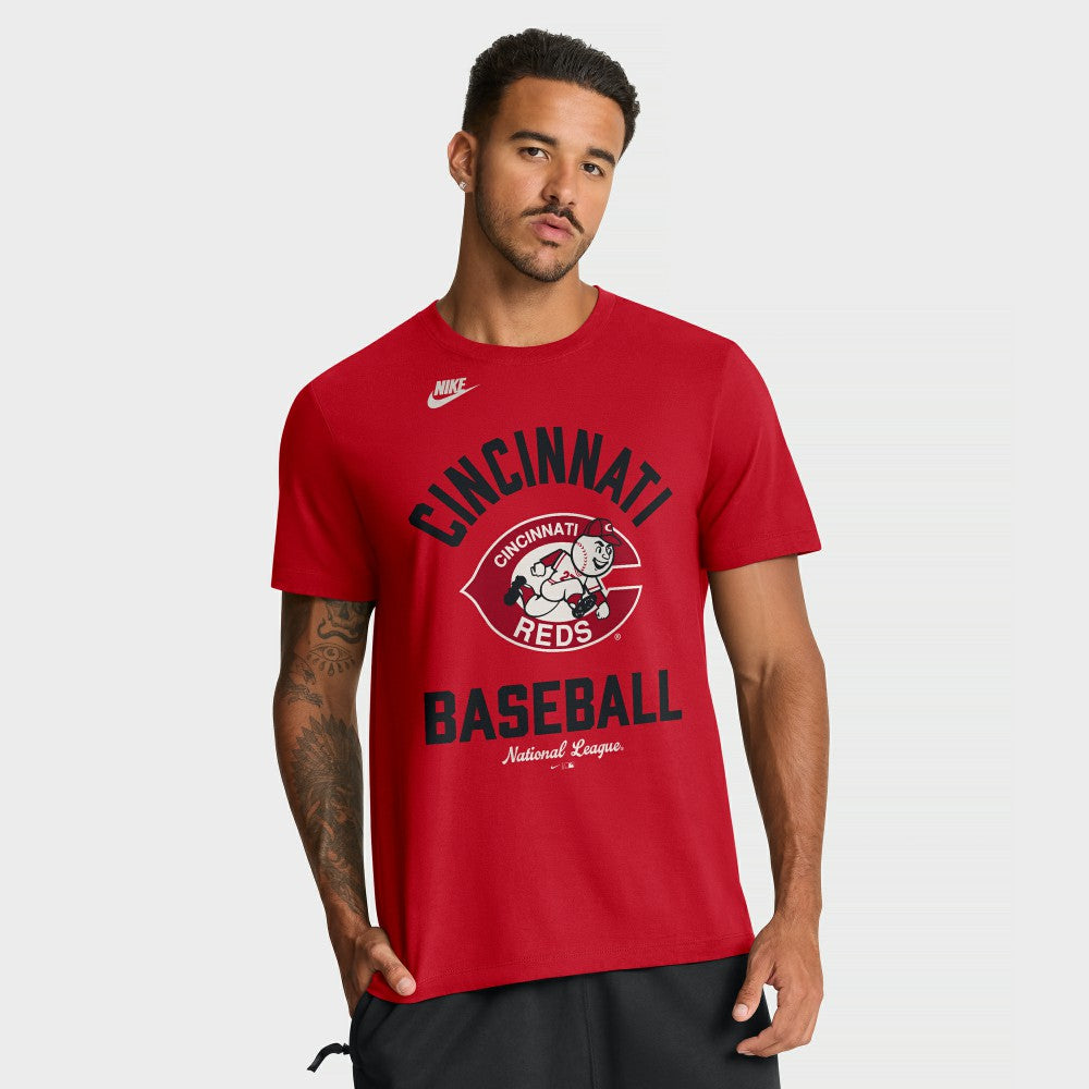 Cincinnati Reds Cooperstown Collection T-Shirt Red