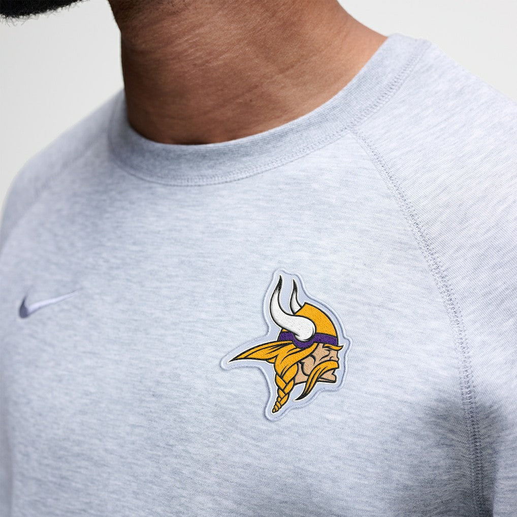 Minnesota Vikings Tech Fleece Raglan Sweatshirt - Heather Gray on sale
