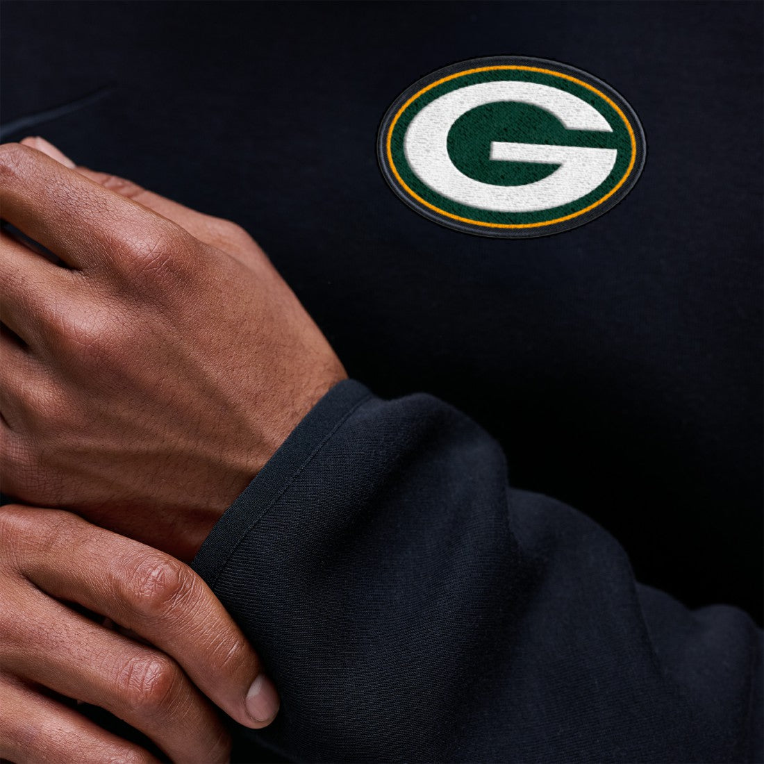 Green Bay Packers Tech Fleece Raglan Sweatshirt - Black sale