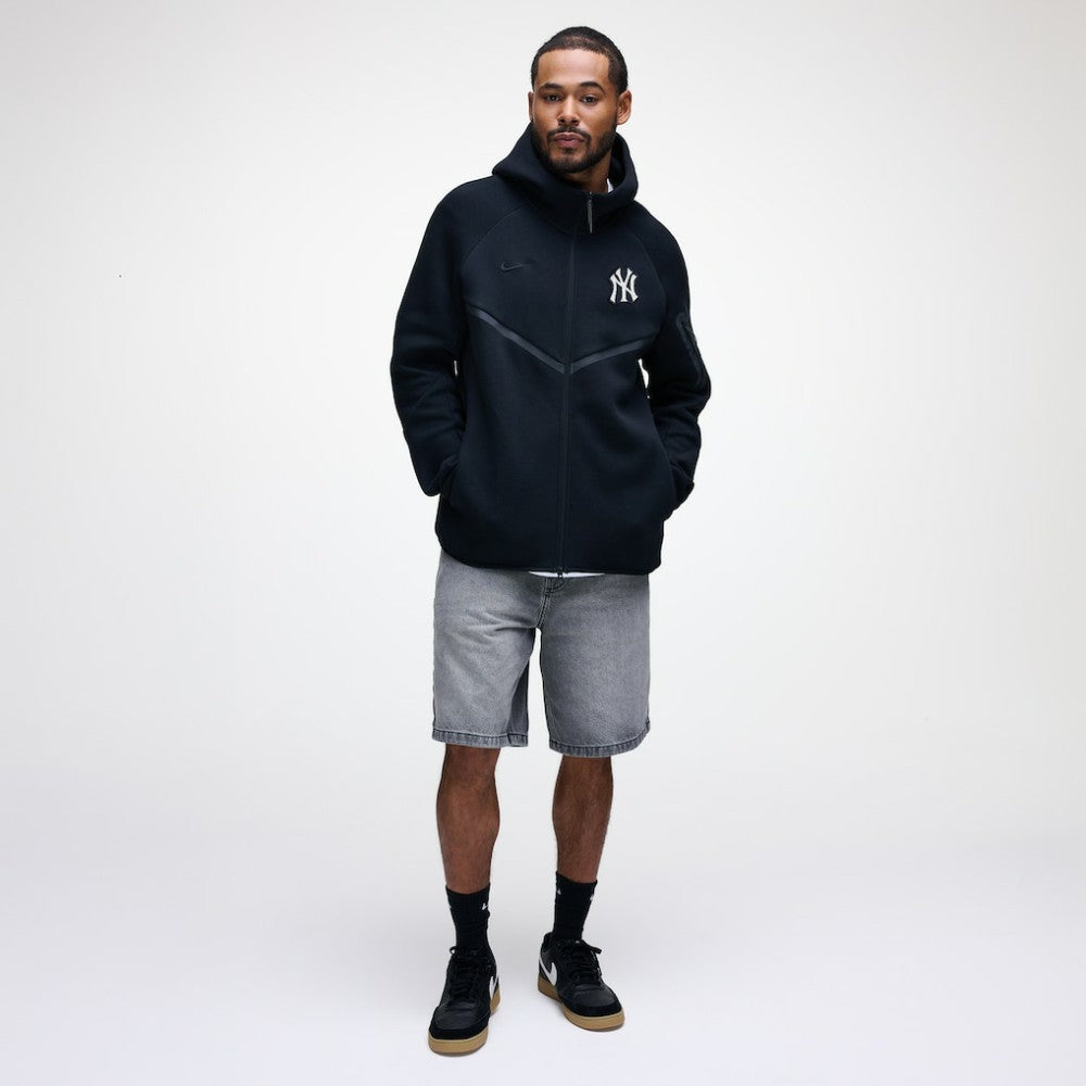 New York Yankees Tech Fleece Raglan Full-Zip Windrunner Hoodie Black