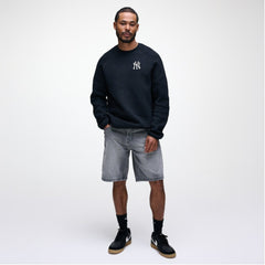 New York Yankees Tech Fleece Raglan Sweatshirt Black