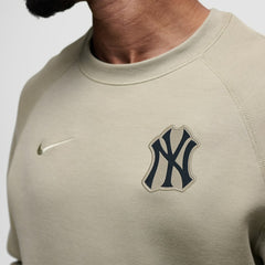 New York Yankees Tech Fleece Raglan Sweatshirt Olive