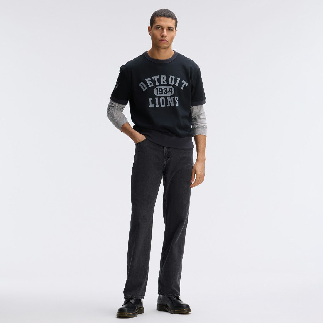 Detroit Lions IconicFleece Short Sleeve Sweatshirt - Black on sale