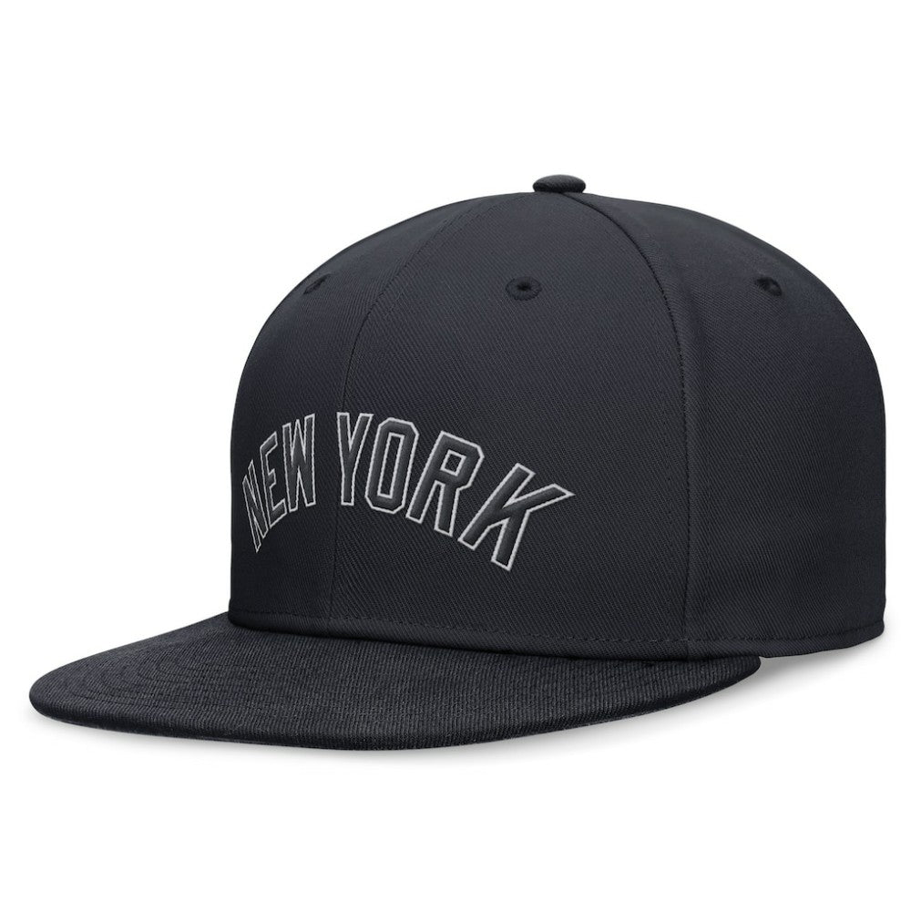 New York Yankees Performance Fitted Hat Navy