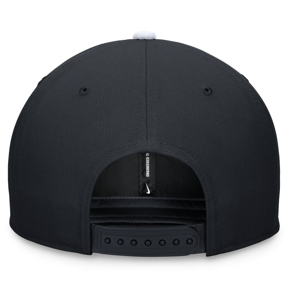 New York Yankees Two-Tone Snapback Hat Navy/White