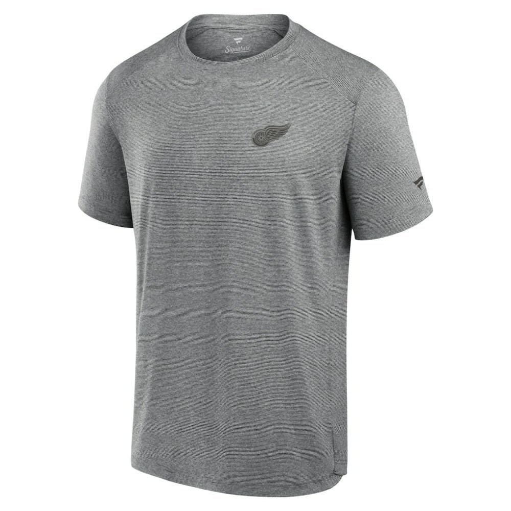 Detroit Red Wings Fanatics Front Office Tech T-Shirt - Black T-shirts