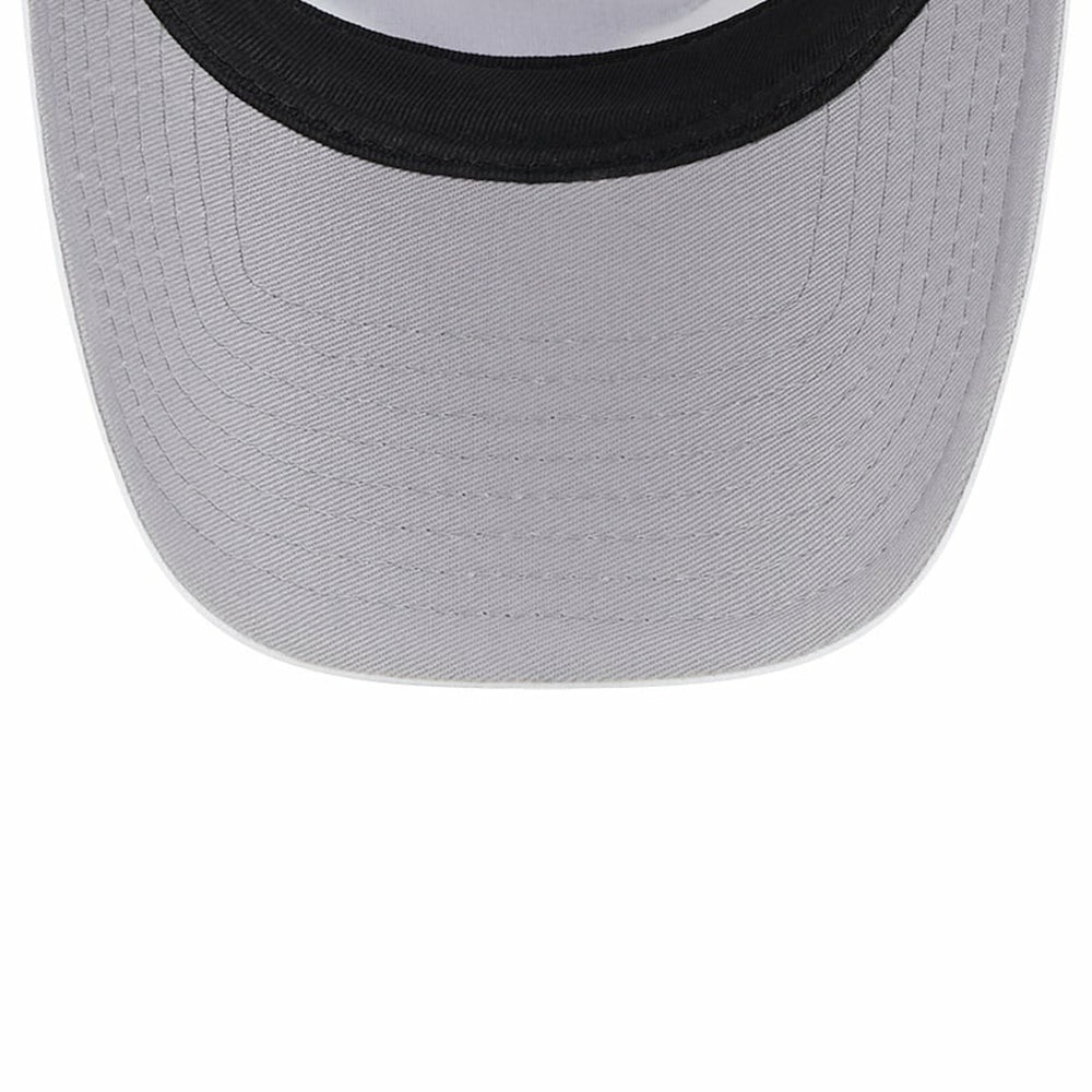 Chicago Bulls Court Sport Foam A-Frame 9FORTY Adjustable Trucker Hat - White/Black online