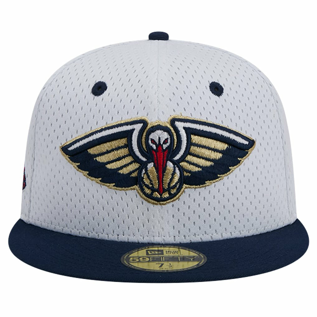 New Orleans Pelicans Throwback 2Tone 59FIFTY Fitted Hat - White/Navy sale