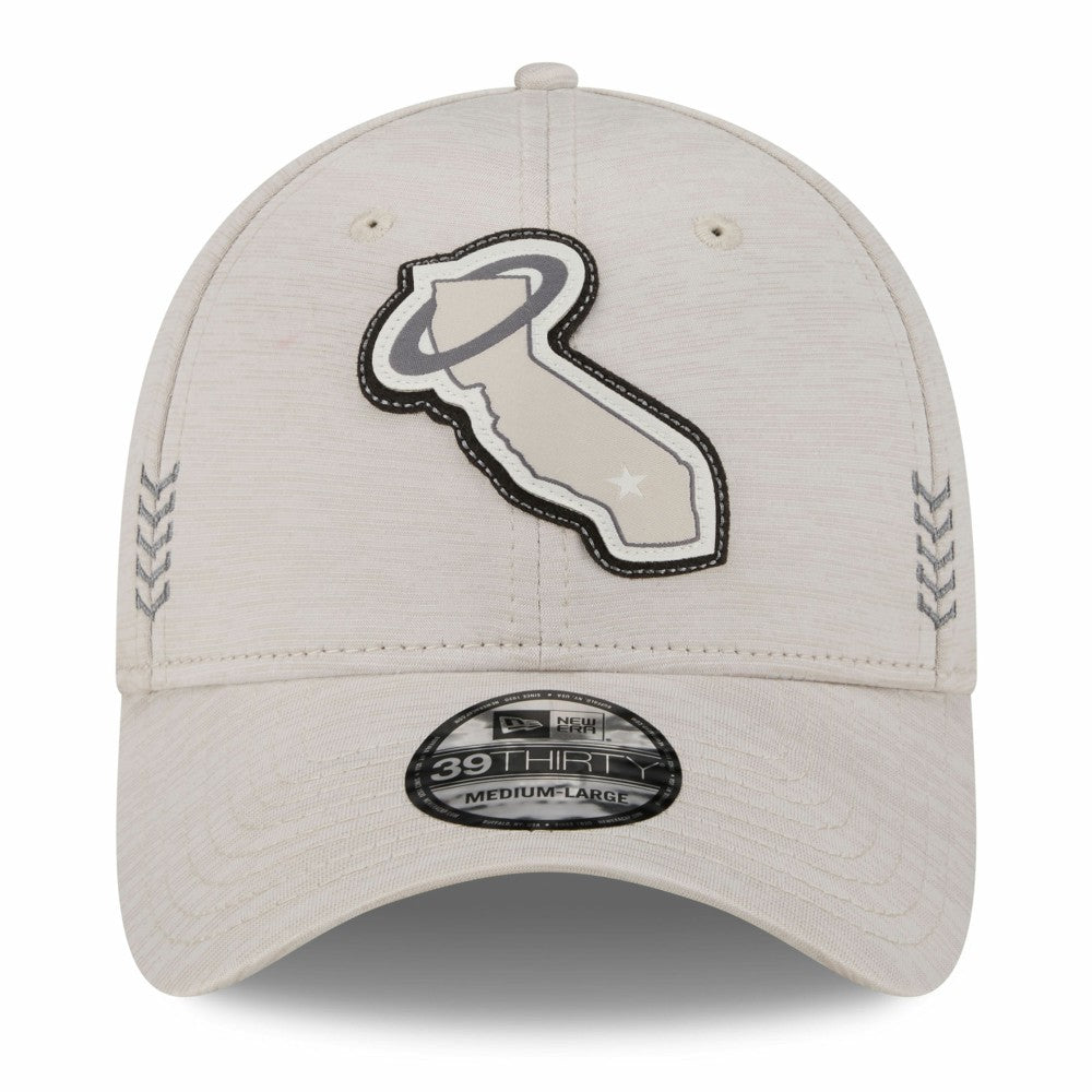 Los Angeles Angels 2024 Clubhouse 39THIRTY Flex Hat Cream