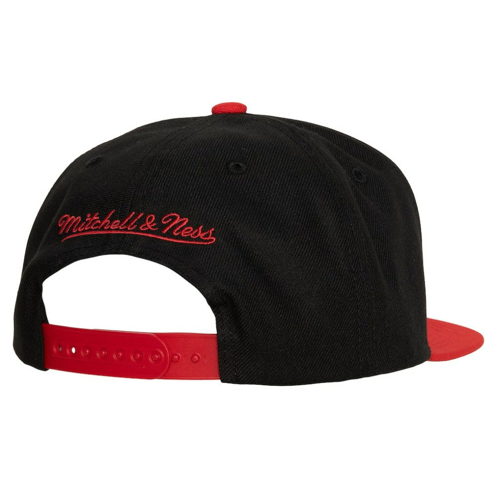Chicago Blackhawks Mitchell & Ness Core Team Ground 2.0 Snapback Hat - Black Hats