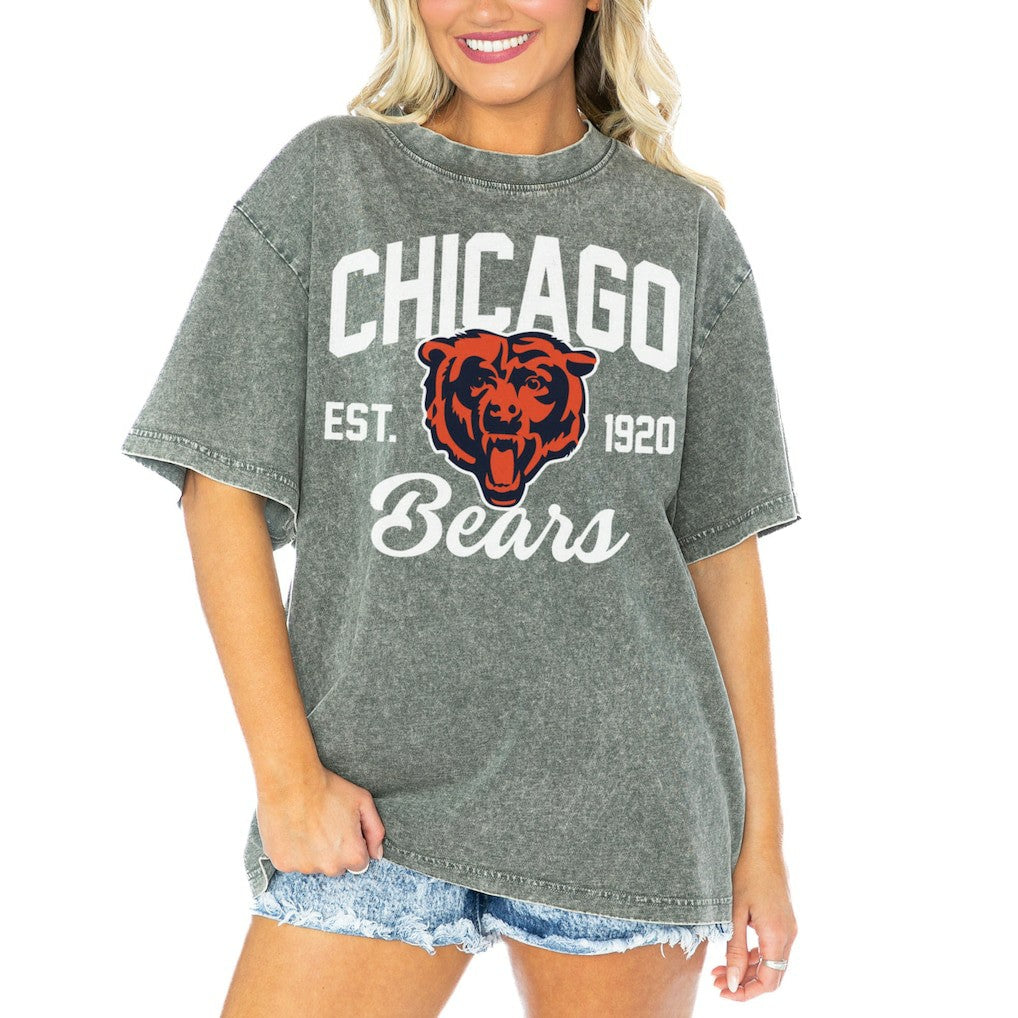 Chicago Bears Gameday Couture Women's Tackle Titan Boyfriend Washed T-Shirt - Gray on sale