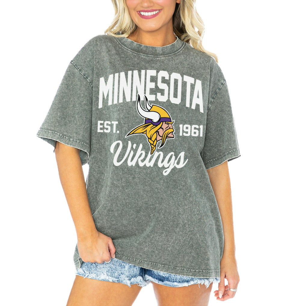 Minnesota Vikings Gameday Couture Women's Tackle Titan Boyfriend Washed T-Shirt - Gray cheap
