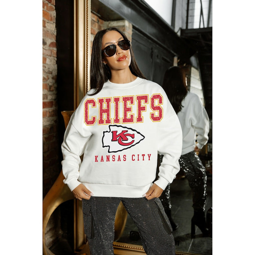 Kansas City Chiefs Gameday Couture Women's Sunday Drives Oversized Crewneck Pullover Sweatshirt – White online