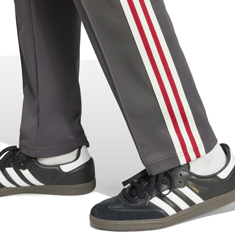 Manchester United Originals adicolor Track Pants - Black online