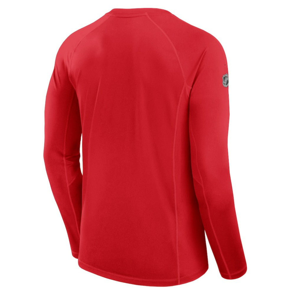 Calgary Flames Fanatics Authentic Pro Rink Tech Long Sleeve T-Shirt - Red T-shirts