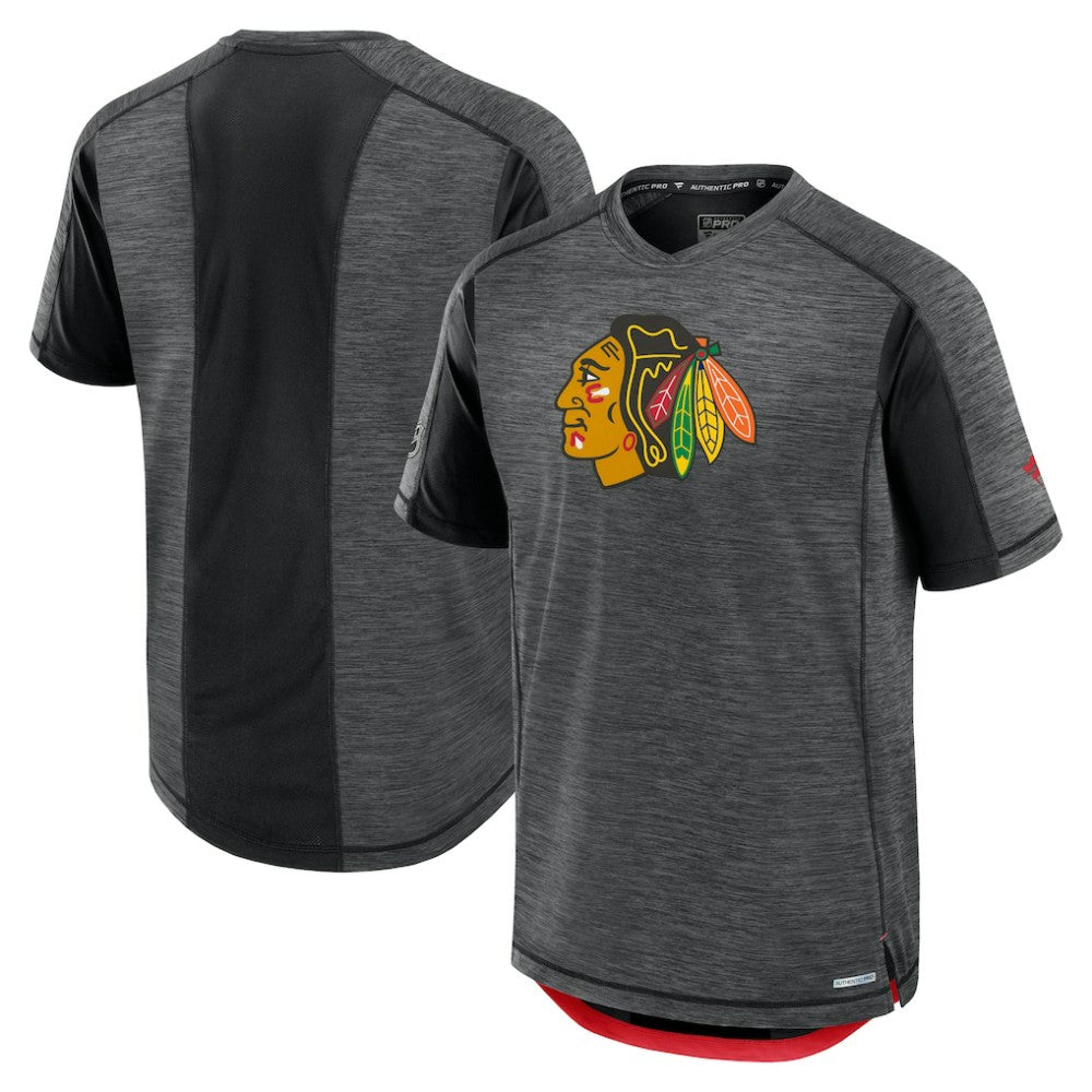 Chicago Blackhawks Fanatics Authentic Pro Rink Tech T-Shirt - Black T-shirts