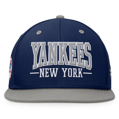 New York Yankees Fundamental Bold Snapback Hat Navy/Gray