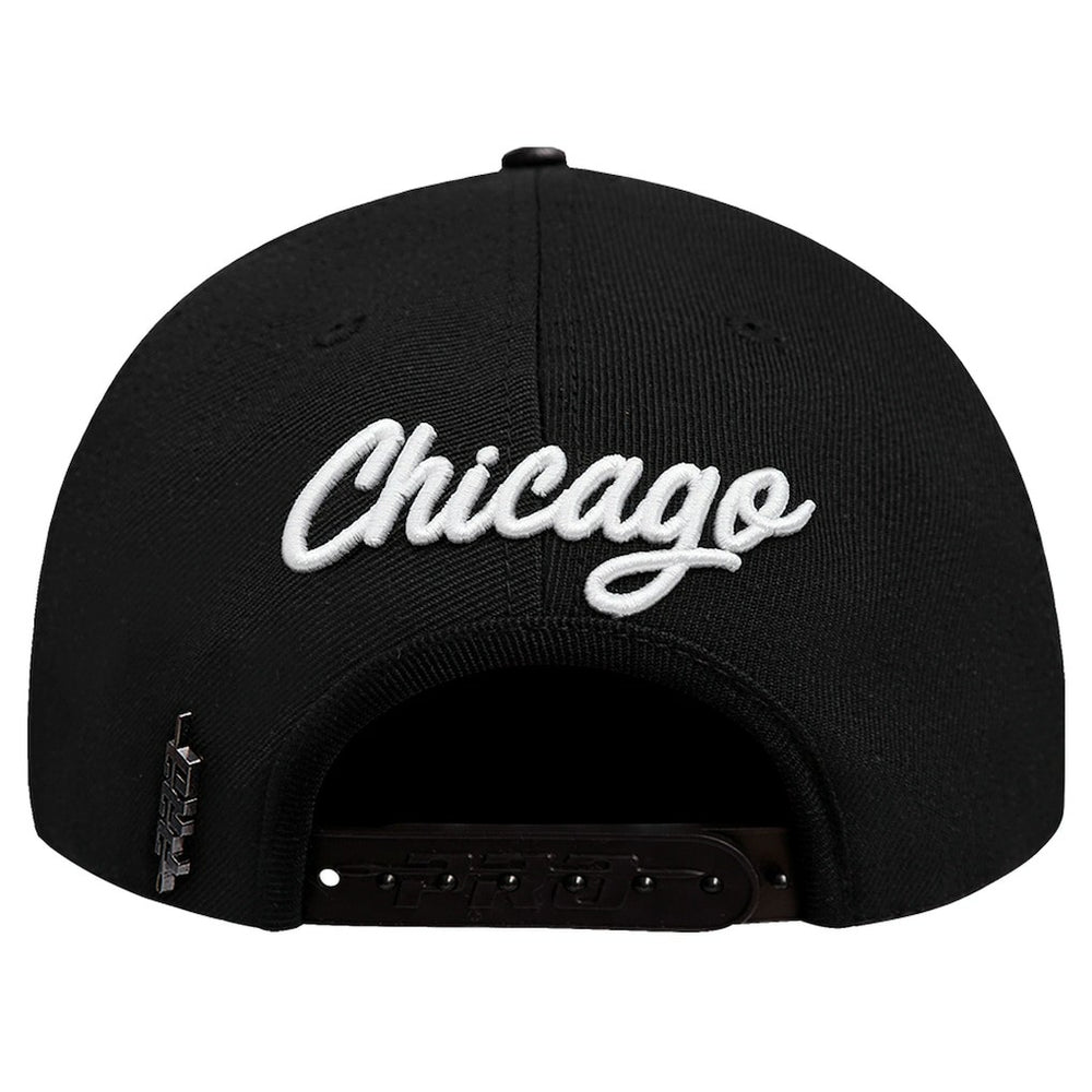 Chicago Bulls Pro Standard Paint the City Pinch Front Snapback Hat - Black cheap