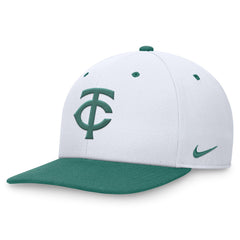 Minnesota Twins Bicoastal Two-Tone Pro Performance Snapback Hat White/Green