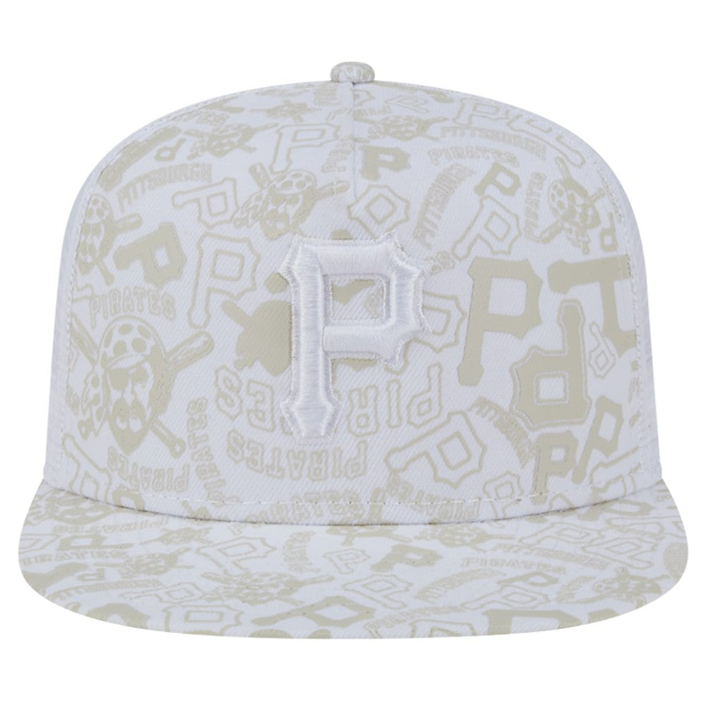 Pittsburgh Pirates Logo Dunes A-Frame Trucker 9FIFTY Snapback Hat White