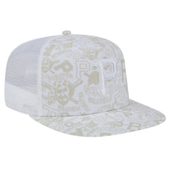 Pittsburgh Pirates Logo Dunes A-Frame Trucker 9FIFTY Snapback Hat White