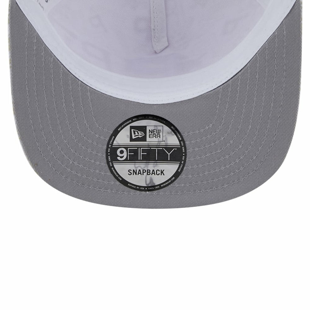 Pittsburgh Pirates Logo Dunes A-Frame Trucker 9FIFTY Snapback Hat White