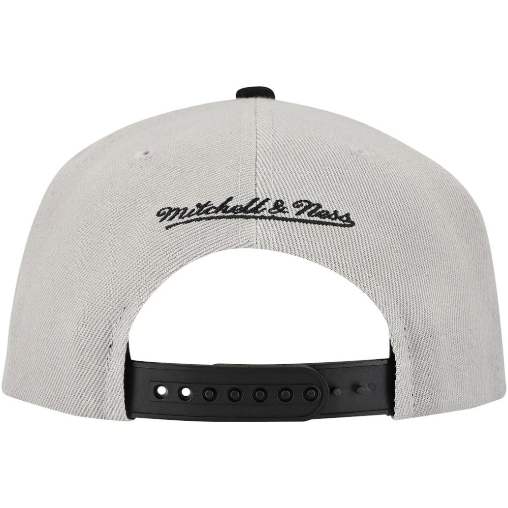 Pittsburgh Pirates Knock Out Panel Snapback Hat Gray
