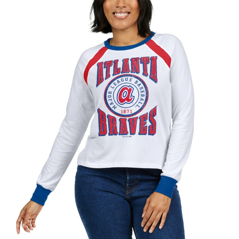 Atlanta Braves WEAR by Erin Andrews Women's Raglan Long Sleeve T-Shirt White