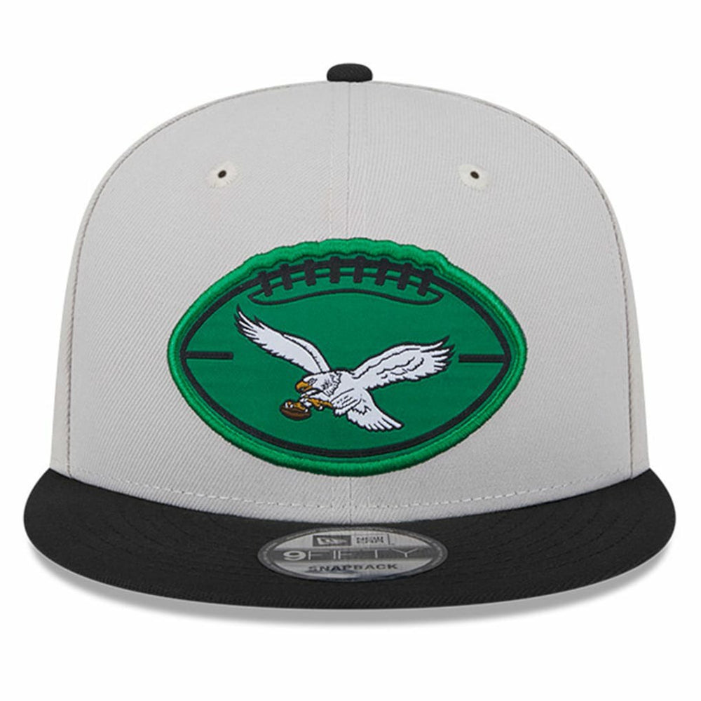 Philadelphia Eagles New Era 2024 Sideline Historic 9FIFTY Snapback Hat - Stone/Black on sale