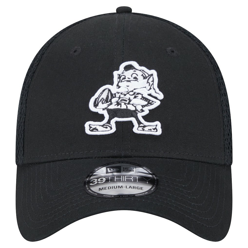 Cleveland Browns New Era Main Neo 39THIRTY Flex Hat - Black on sale