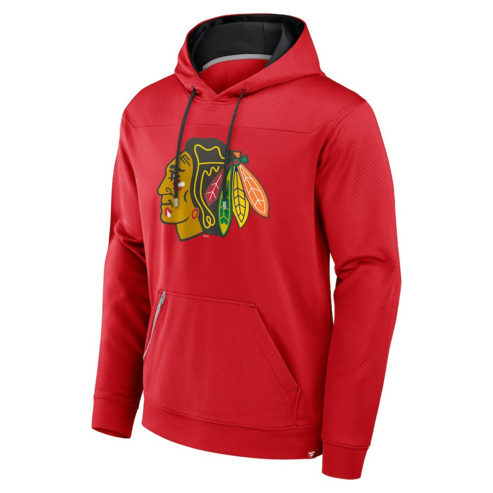 Chicago Blackhawks Fanatics Defender Pullover Hoodie - Red Hoodies
