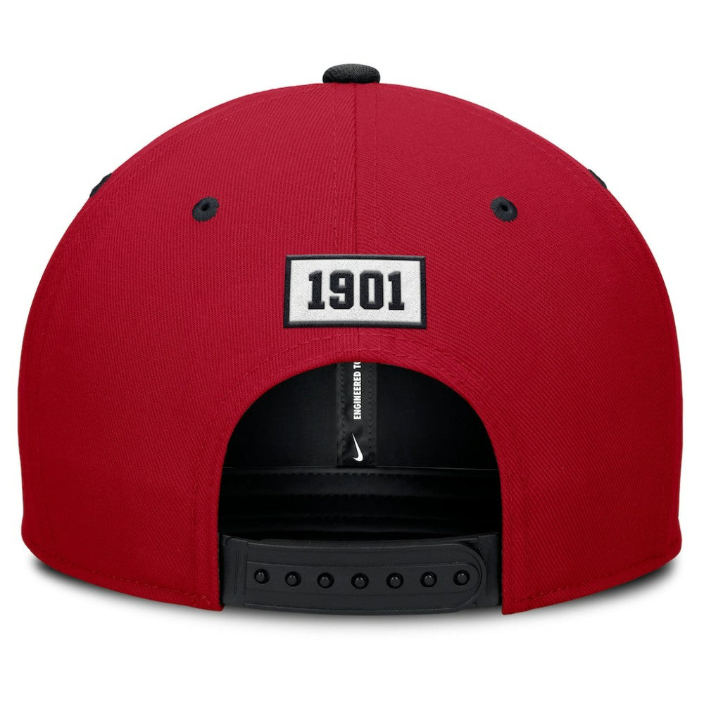 Boston Red Sox Cooperstown Collection Pro Performance Snapback Hat Red/Navy