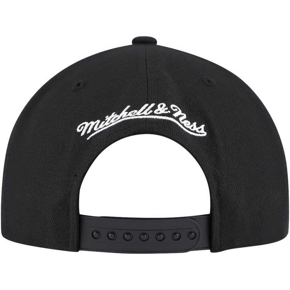 Toronto Maple Leafs Mitchell & Ness Core Team Script 2.0 Snapback Hat - Black Hats