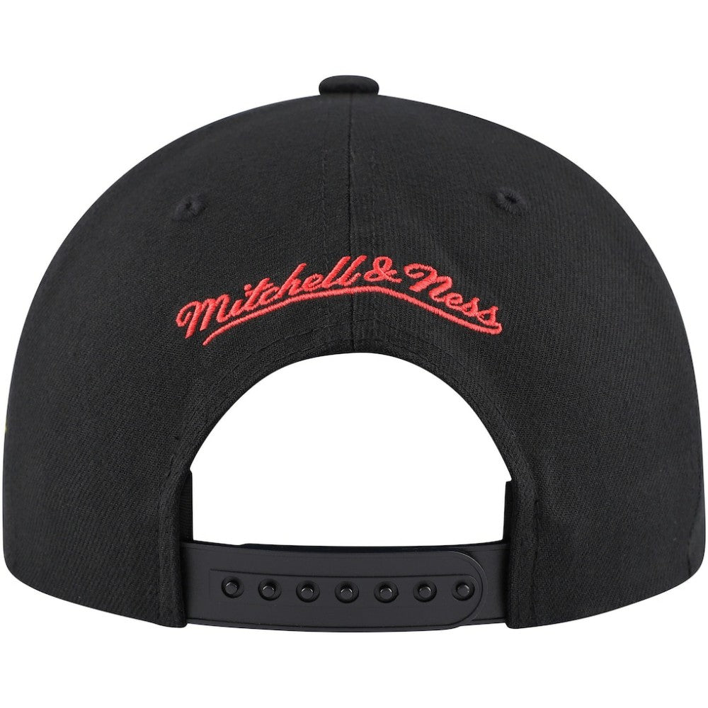Vancouver Canucks Mitchell & Ness Core Team Script 2.0 Snapback Hat - Black Hats