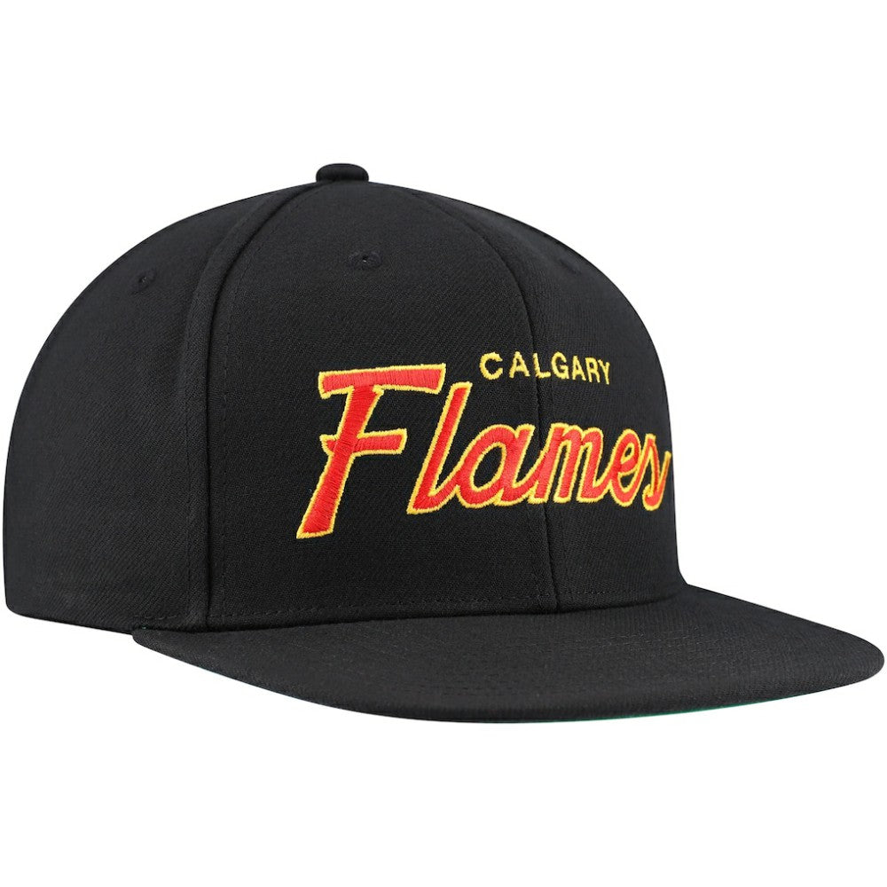 Calgary Flames Mitchell & Ness Core Team Script 2.0 Snapback Hat - Black Hats