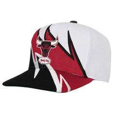Chicago Bulls Youth Wave Runner Snapback Hat - White on sale
