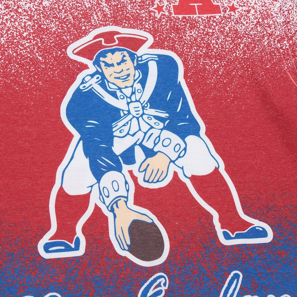 New England Patriots Team Burst Vintage Logo T-Shirt - White cheap