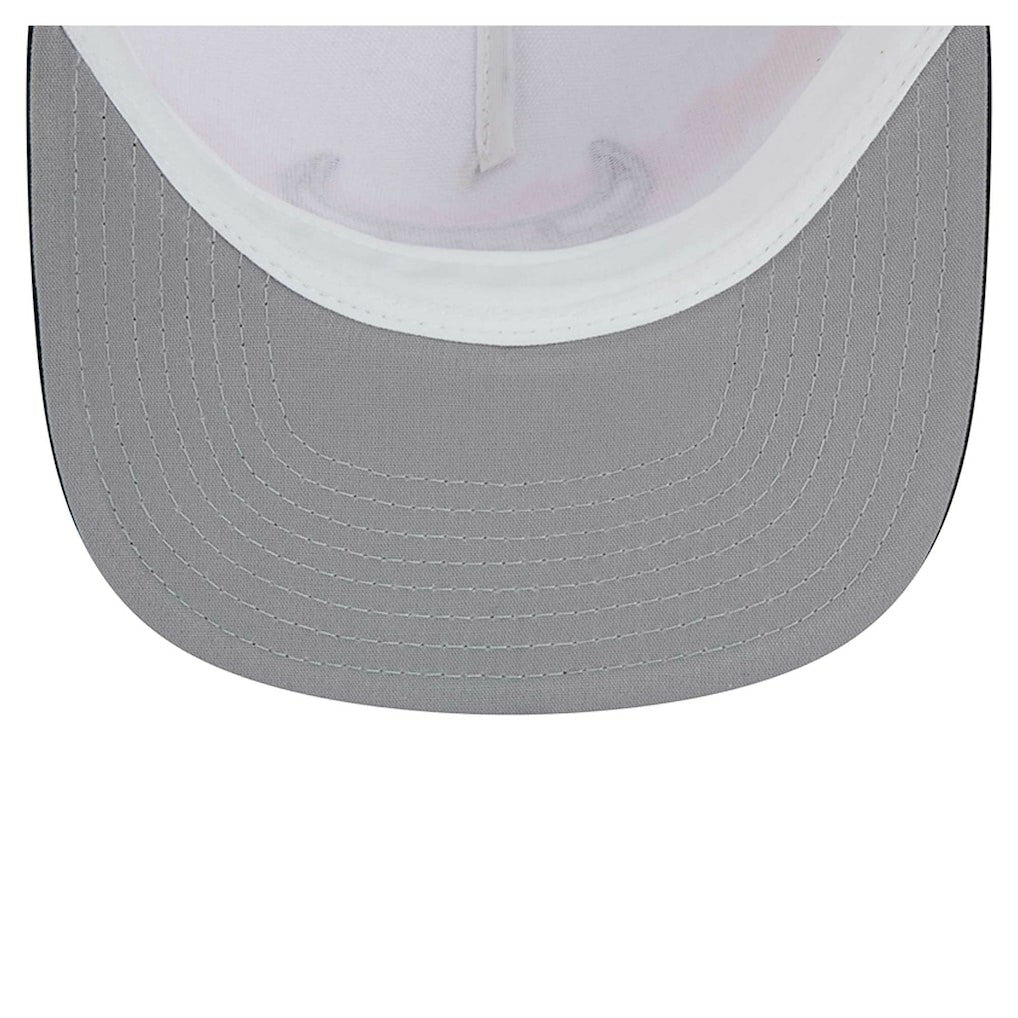 Chicago Bulls Dip-Dye 9FIFTY A-Frame Trucker Snapback Hat - White/Black on sale