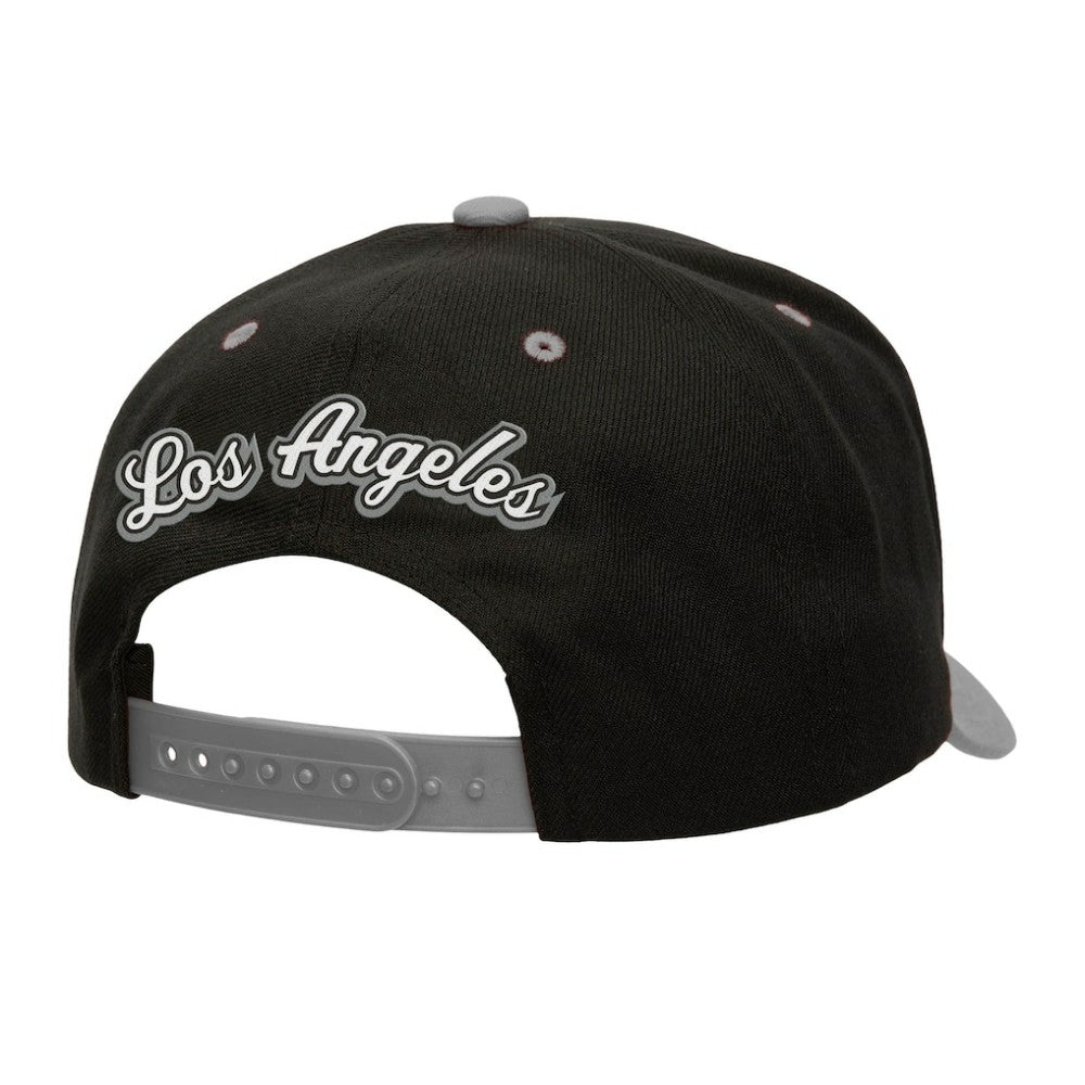 Los Angeles Kings Mitchell & Ness Backside Script Two-Tone Pro Crown Adjustable Hat - Black/Silver Hats