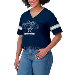 Dallas Cowboys WEAR by Erin Andrews Women's Color Block Boxy Modest Crop V-Neck T-Shirt - Navy sale